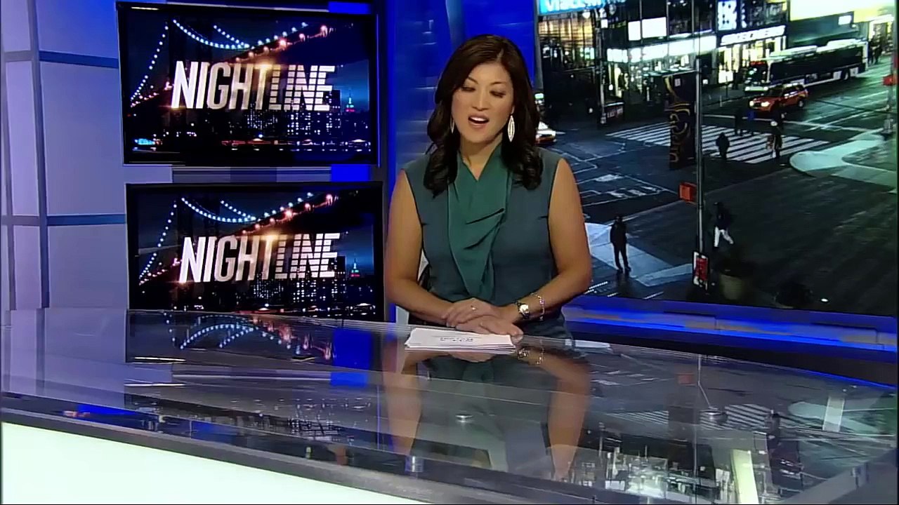 Monica the Medium: Day in the Life of the Young Medium | ABC News