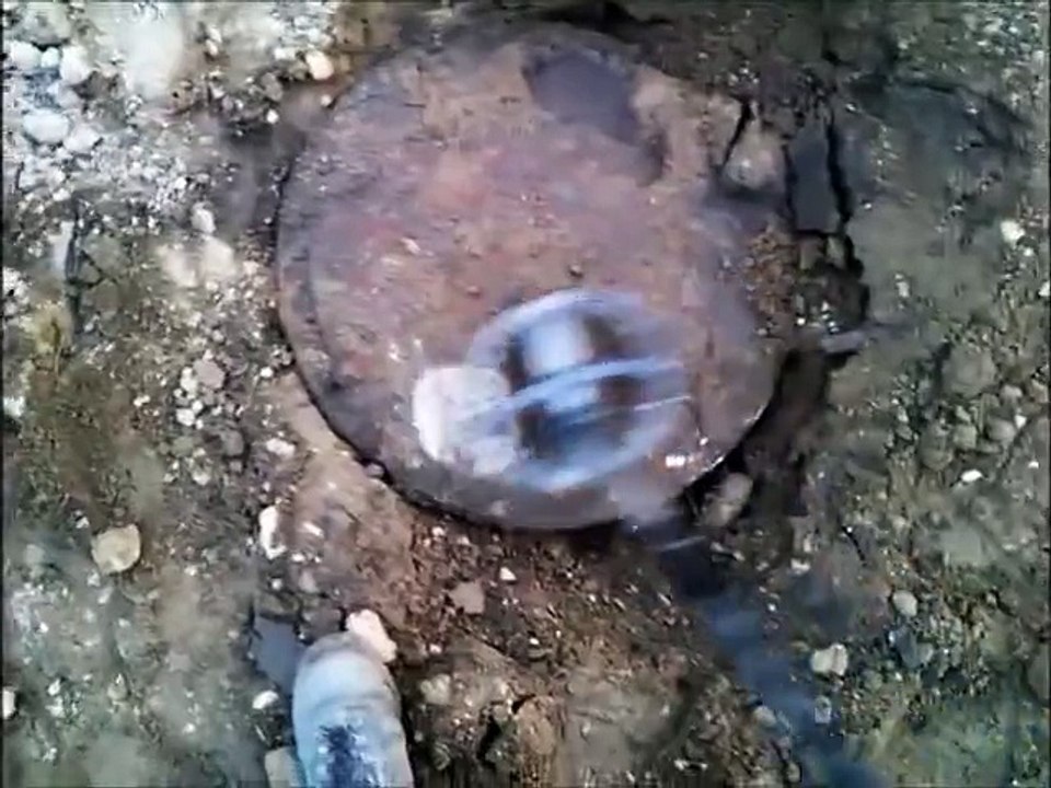 German tank manhole coversDeutsch Tank Kanaldeckel DANZIG metal detecting treasure hunting