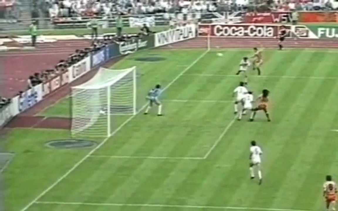 Supergoal marco van basten - holland vs. ussr - euro `88 - final, munich, 25th june