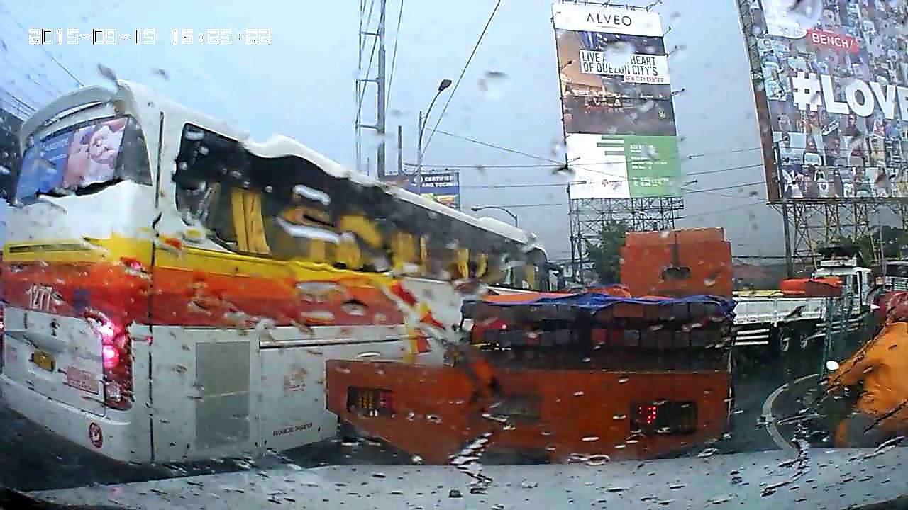 cause ng traffic sa pababa sa nlex galing edsa monumento