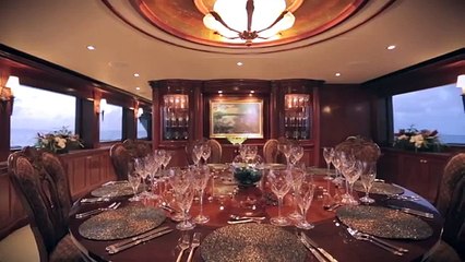 LUXURY YACHT CROWNED EAGLE 43 m HD