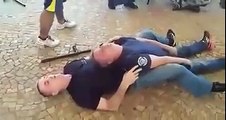 Instrutor demonstra técnica do Mata Leão e Aluno acaba tendo convulsões após desmaiar.