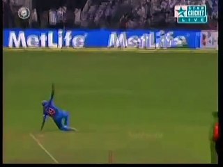 Suresh Raina Fighting With Ravindre Jadeja