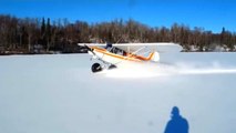 Uçak Karların Üzerinde Daire Çizdi