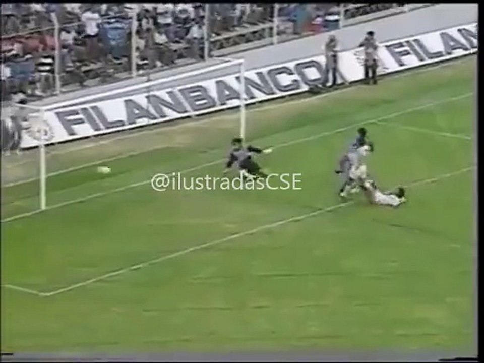 Emelec 3 x 0 Liga de Quito - (Resumen del partido 24 Octubre 1993)