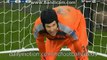 Petr Cech Insane Save - Arsenal 0-0 Bayern Munchen - UCL