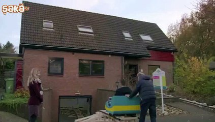 Hız Treniyle Ev Gezdiren Emlakçı :)