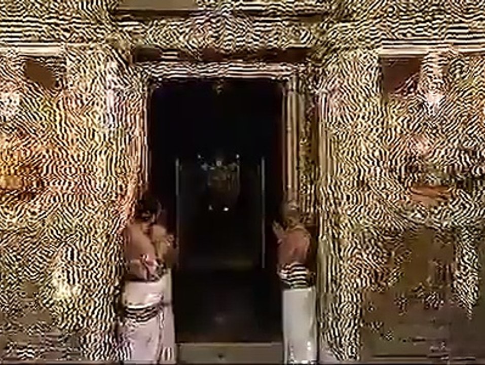 TIRUPATI  GOD  DARSHANAM,Real video of venkateshwara swamy at tirupati.