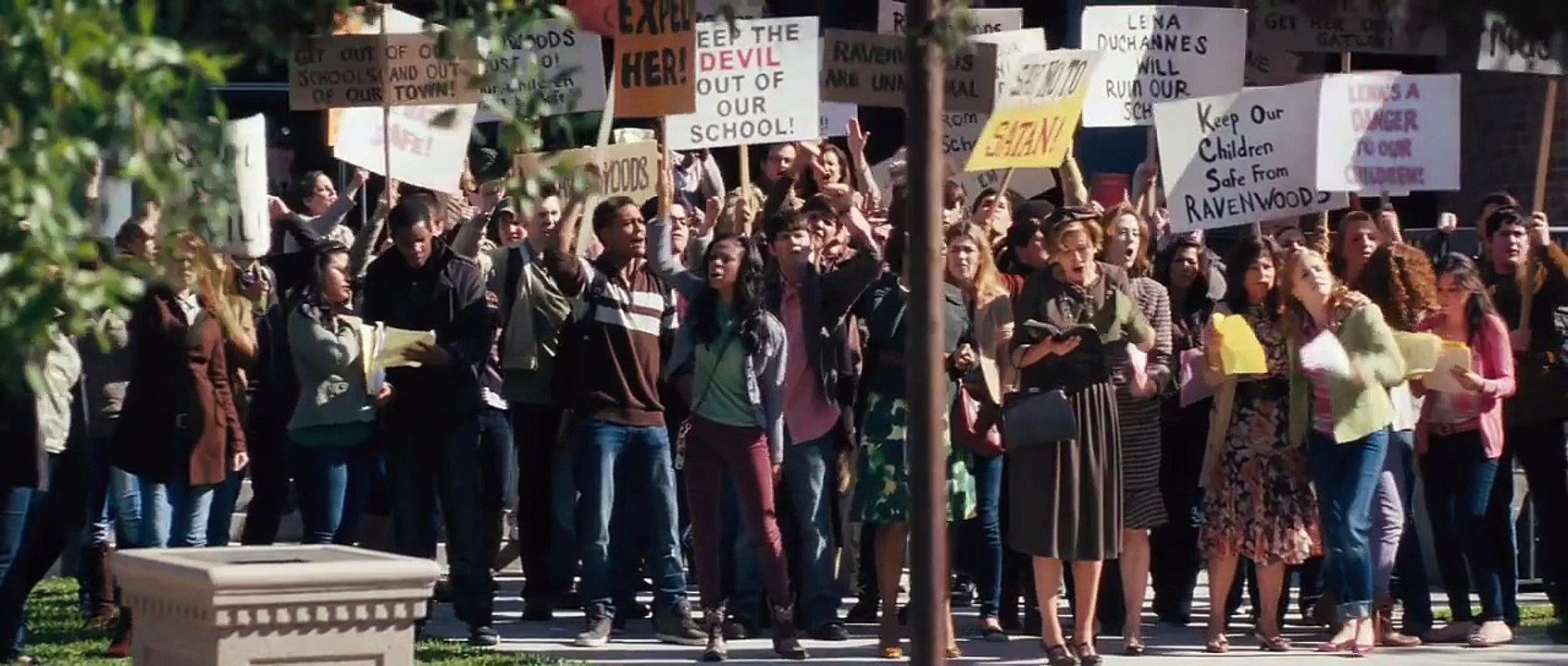 Beautiful Creatures Trailer #2 (2012) Emmy Rossum, Alice Englert Movie HD