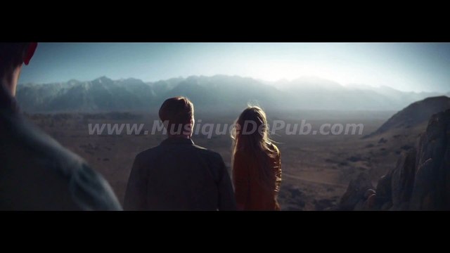 pub BMW X1 2015 [HQ]