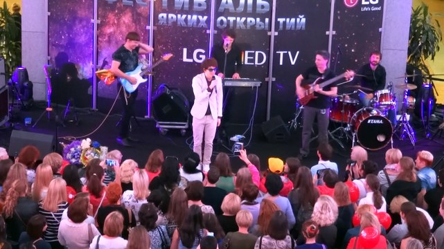 «Калинка» А.Бон (Москва, ТЦ «Атриум», 6.09.2015) (Marina White)