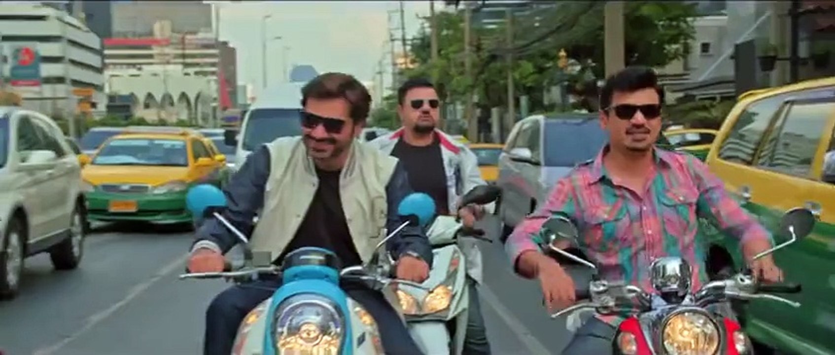 Dance The Party - Full Video Song - Jawani Phir Nahi Ani - Pakistani Movie Song