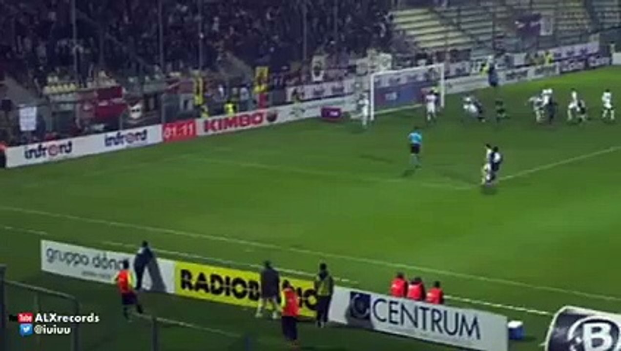 Daniele Gastaldello Goal Carpi 1 - 1 Bologna 2015
