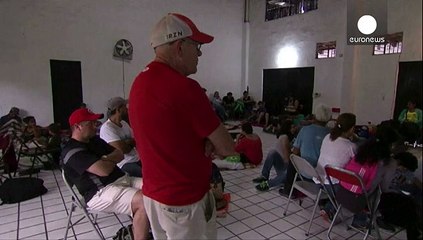 Ураган "Патрисия" потерял силу в горах Мексики, но вызвал наводнение в Техасе