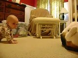 İlk Kez Bebek Gören Tatlı Köpeğin Tepkisi - İlginç - Garip