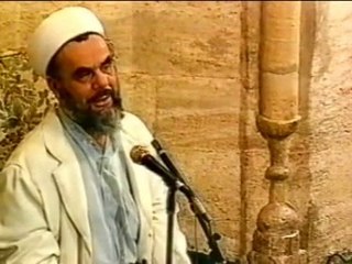 Esad Coşan Ne Yapmaya Çalıştı?