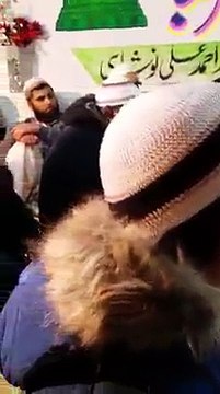 Madni boys rapping & beat boxing Make some noise for MADNI Boyz..