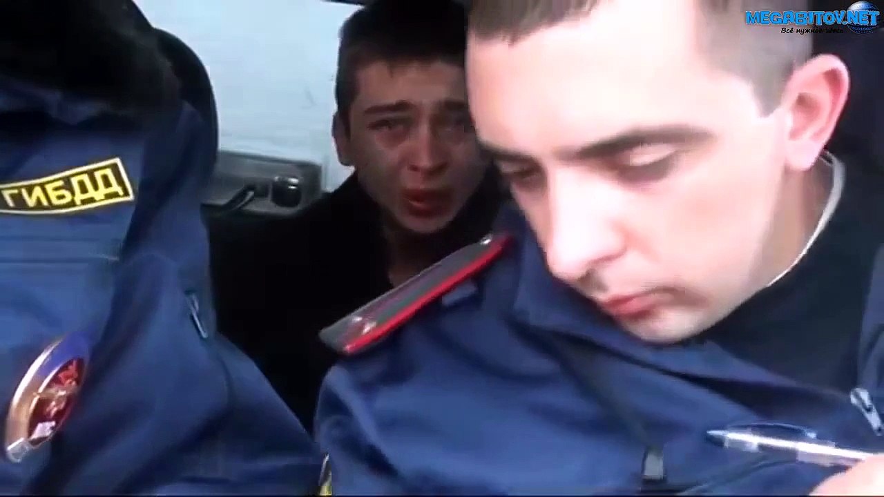 Мега ржач. Скрытая камера в машине ДПС.