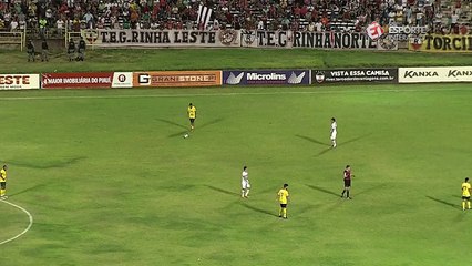 Fernando quase empata de letra