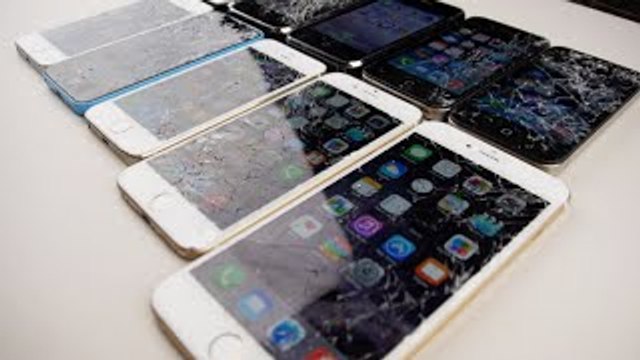 iPhone 6 Plus vs 6 vs 5S vs 5C vs 5 vs 4S vs 4 vs 3GS vs 3G vs 2G Drop Test!