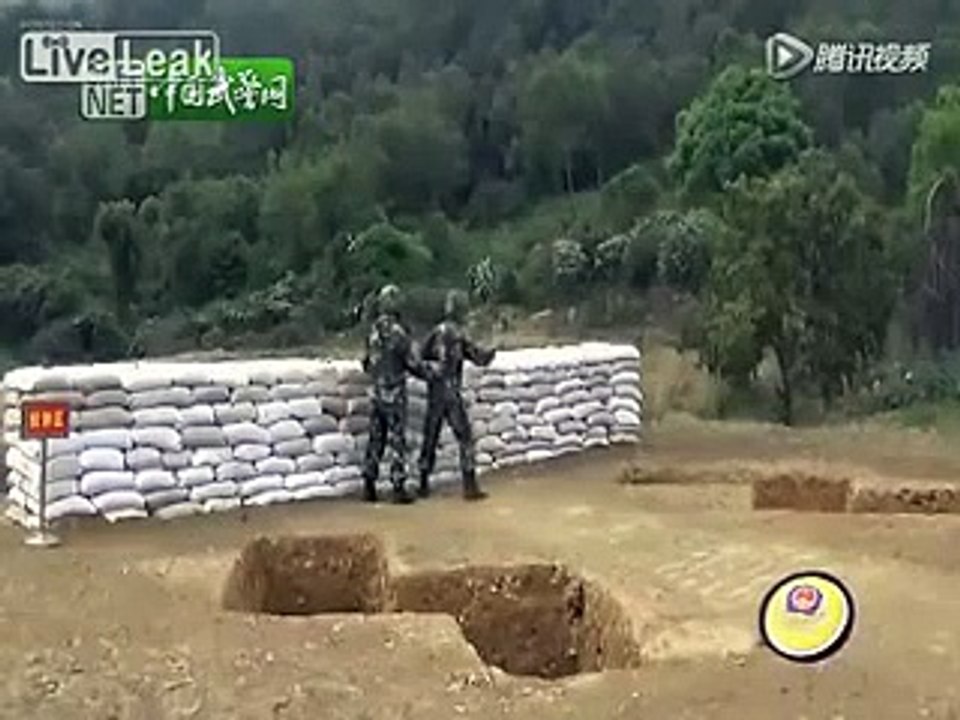 Неудачный бросок гранаты