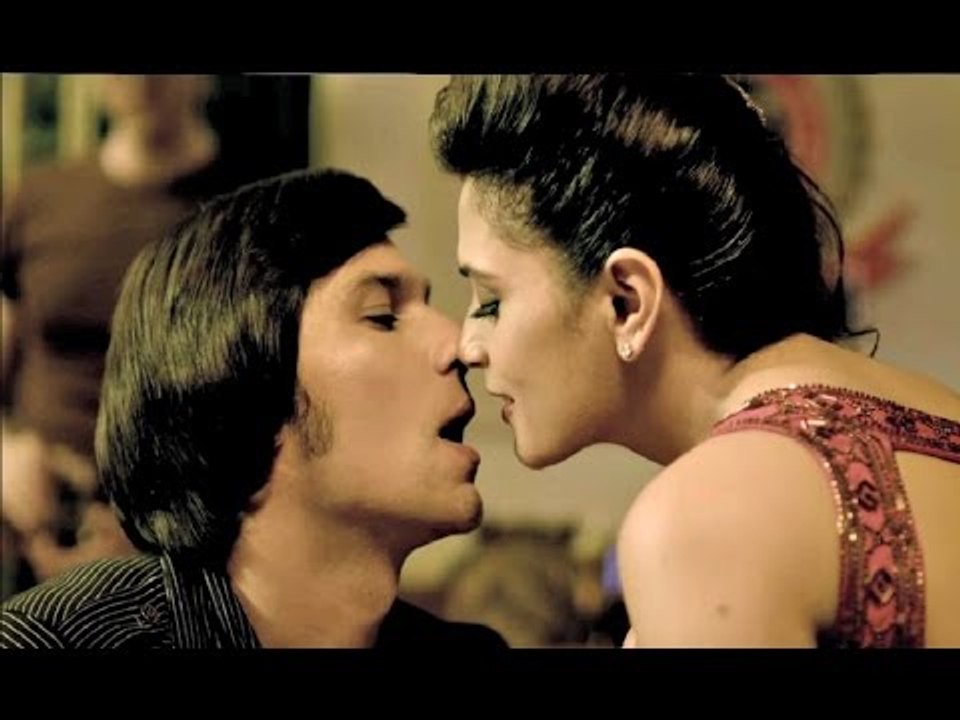 Woh Tho Yahin Hai Lekin Video Song (Main Aur Charles) Full HD