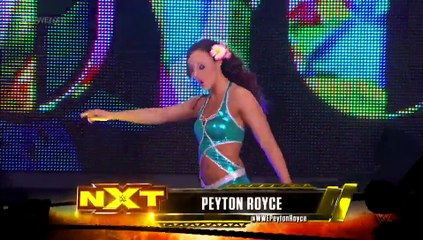Alexa Bliss vs Peyton Royce