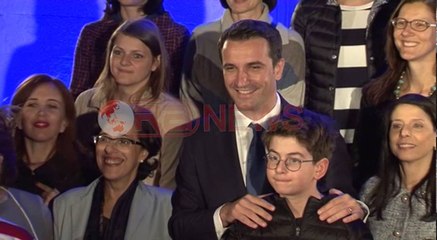 Kulla e Sahatit të Tiranës ngjyroset me blu në 70 vjetorin e themelimit të OKB