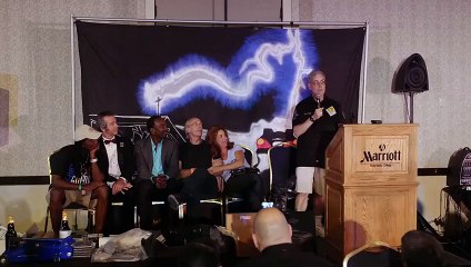 Назад у минуле. Український трейлер (2015) HD