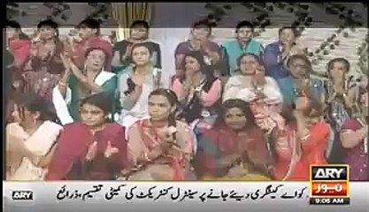 Watch What Sanam Baloch is Showing in a Live Morning Show