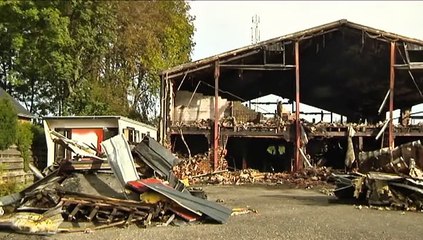 Nasmeulende afgebrande disco Harkstede trekt veel bekijks - RTV Noord