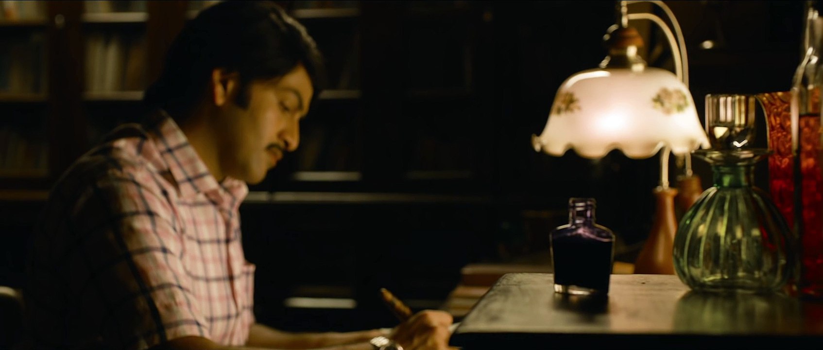 Kaathirunnu Kaathirunnu   Official Video Song HD  Ennu Ninte Moideen  Prithviraj  Parvathi
