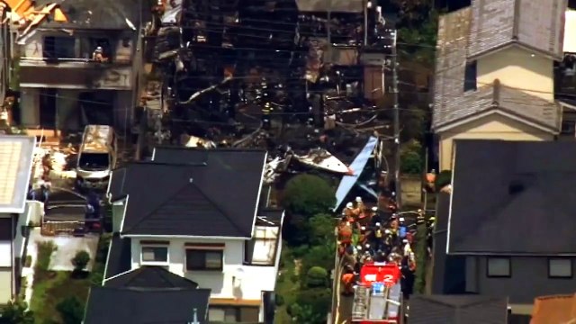 Small plane crashes into houses in Tokyo suburb