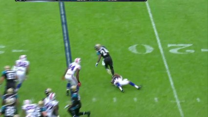 Yeldon escapes multiple tackles for 16 yards