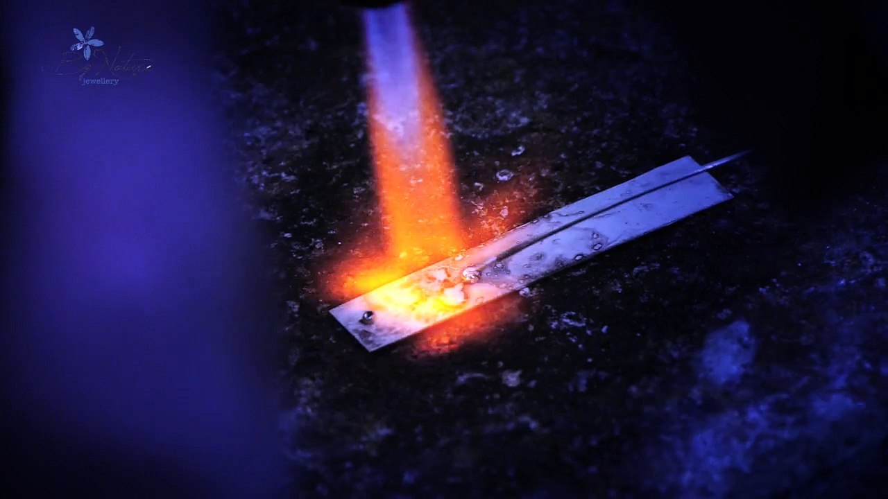 By Nature Jewellery - Floral swirl patterned ring