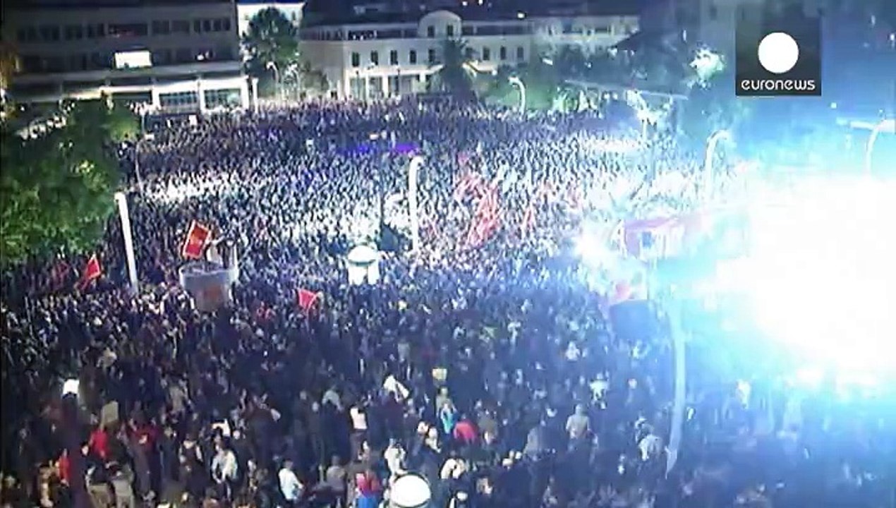 Montenegro: Ausschreitungen bei regierungskritischen Massenprotesten