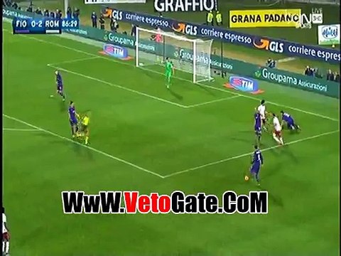 محمد صلاح يتعرض للطرد بظلم تحكيمى امام فيورنتينا