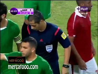 حسام غالى يقوم بعمل فعل مشين ضد لاعب المحلة
