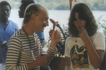 Bande-annonce : Les bronzés