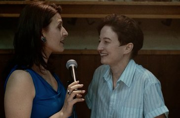 Bande-annonce : Vierge sous serment - VOST