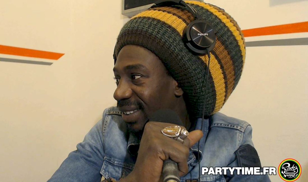 Jacko with Bambool & Meta Dia at Party Time Radio Reggae Show - 25 OCT 2015