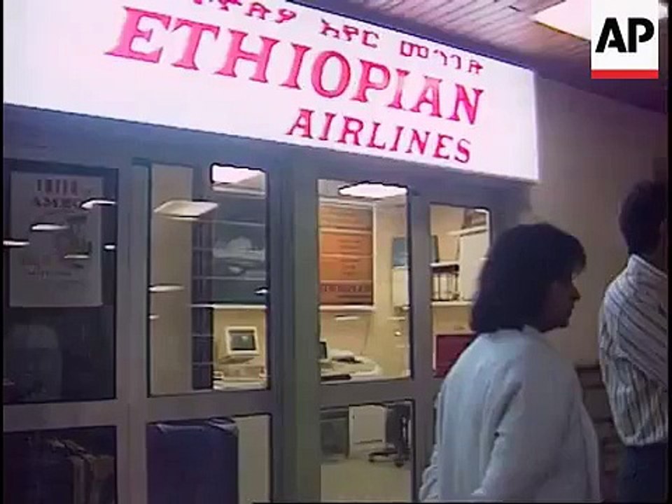 Comoros/Kenya-Hijacked Ethiopian plane crashes