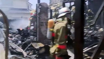 Raw: 3 Dead After Plane Crashes in Tokyo