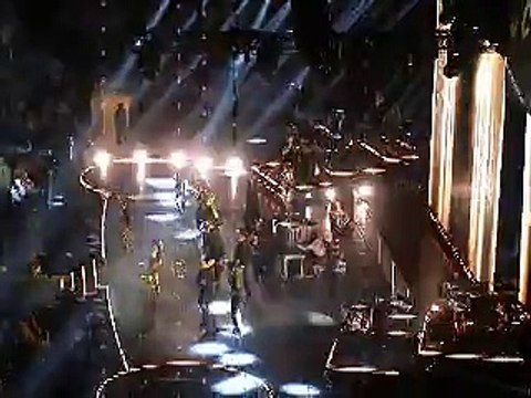 Madison Square Garden Concert 09-16-2015: Madonna - Music & Candy Shop