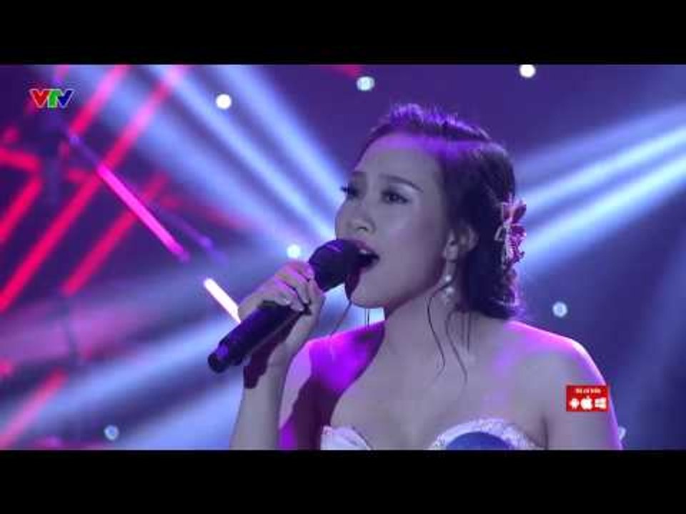 TRẦN THỊ BÍCH NGỌC - TÌNH CA SUỐI HÁT | CHUNG KẾT MIỀN TRUNG | SAO MAI 2015