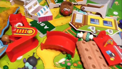 Anpanman machi アンパンマン おもちゃ おっきなまちのパン工場やバイキン城