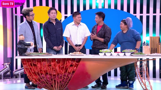 กุ้งผัดอินทรีหอมพริกขี้หนูสวน ร้าน The Local 8 พ.ค.58 (2/2) ครัวคุณต๋อย