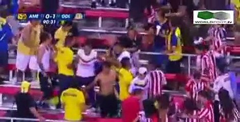 Brawl and Fans pitch Invasion America vs Chivas Guadalajara _