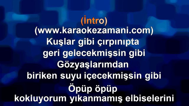 Özgür Akkuş - Radyoda Yine Sezen Çalıyor - Club Mix Radio Edit - 2010 TÜRKÇE KARAOKE