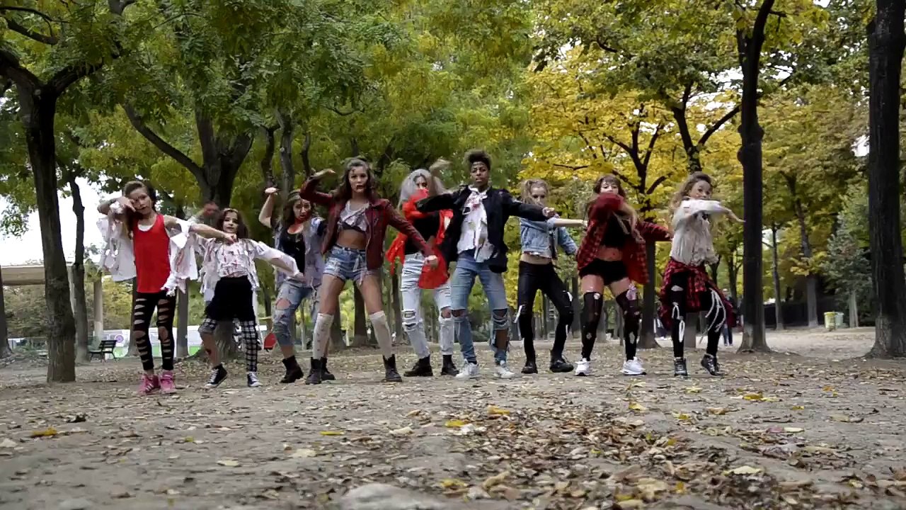 Vidéo Dance Program - Zombie in Paris